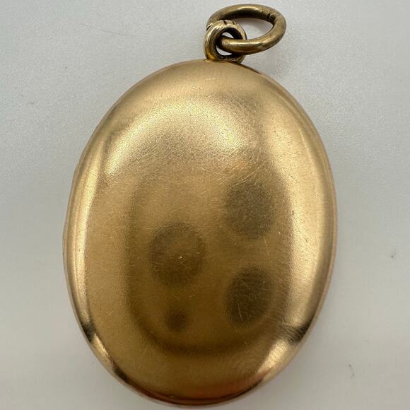 WH Co antique Victorian 1/4 thick 10k gold filled paste rhinestones round locket - Picture 8 of 10